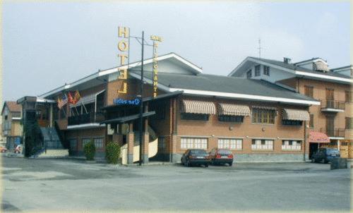 Hotel Quo Vadis None Exteriör bild